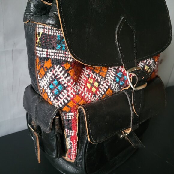 Vintage 70’s Hand Made Leather Backpack. Excellent Condition. Large. - Picture 2 of 9